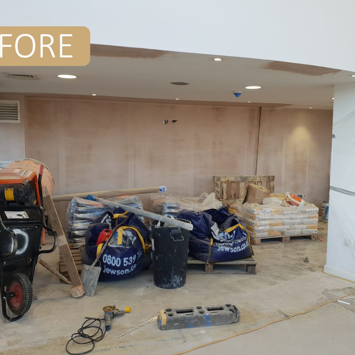 Honda Garage show room